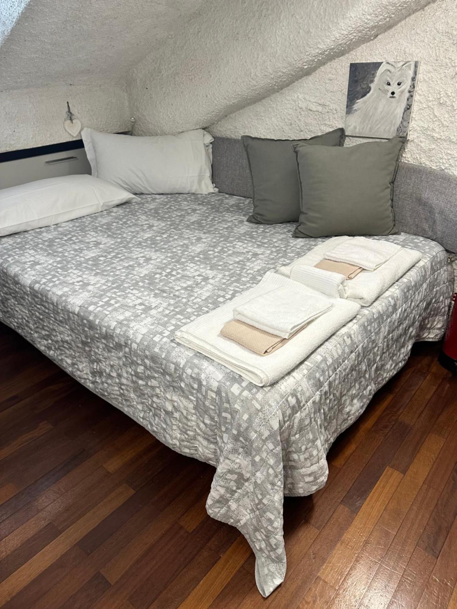 Porta Venezia - San Babila Milano Apartment ภายนอก รูปภาพ